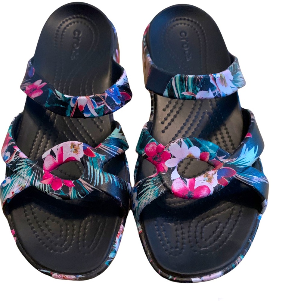 Crocs Women’s Malvern Twist Floral Sandal Slide